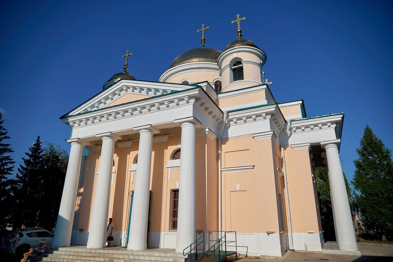 Приход в честь Рождества Христова, Волжский